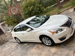 نيسان ألتيما